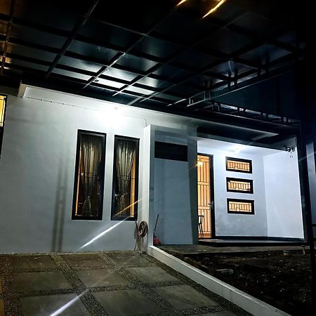 4-Bedroom Home In South Jakarta Nuansa Swadarma Residence By Le Ciel Hospitality Екстериор снимка