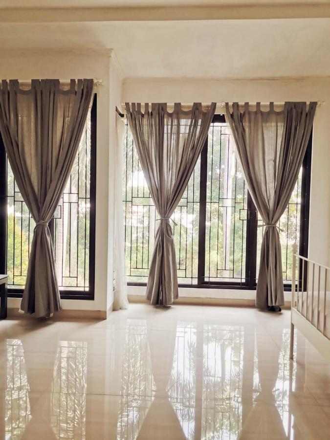 4-Bedroom Home In South Jakarta Nuansa Swadarma Residence By Le Ciel Hospitality Екстериор снимка