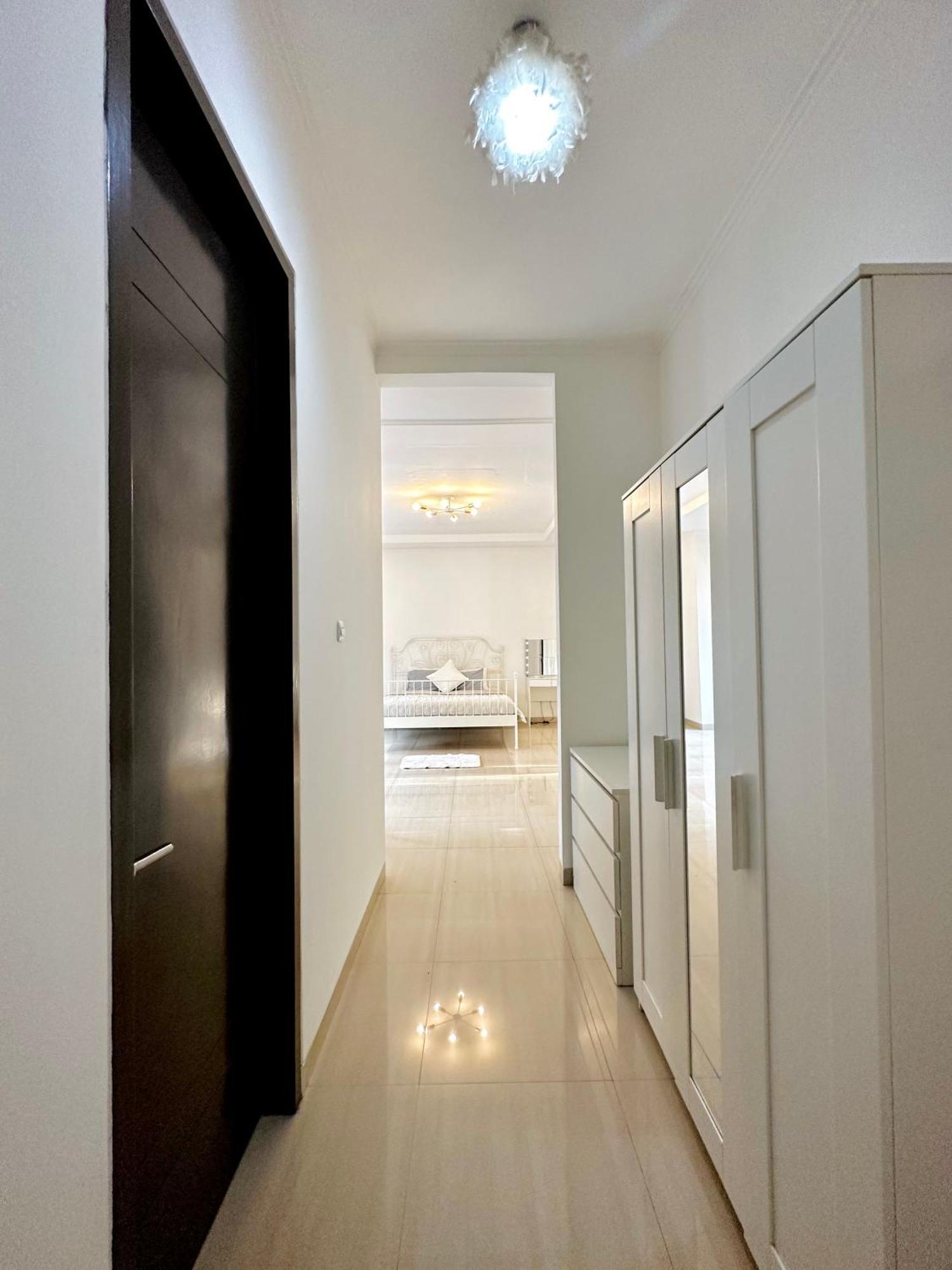 4-Bedroom Home In South Jakarta Nuansa Swadarma Residence By Le Ciel Hospitality Екстериор снимка